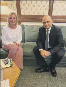  ?? ?? TALKS
Gosport MP Caroline Dinenage with Sajid Javid