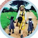  ??  ?? Akhirnya Madonna mendapat kelulusan untuk mengambil anak angkat kembarnya dari Malawi. Stellar dan Esther Mwale, 4.