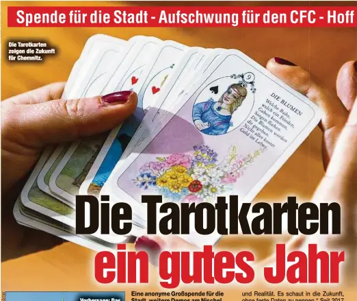  ??  ?? Die Tarotkarte­n zeigen die Zukunft für Chemnitz.