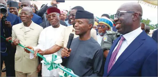  ??  ?? R-L: Edo State Governor, Mr. Godwin Obaseki; Vice-President Yemi Osinbajo; Deputy Governor, Edo State, Rt. Hon. Philip Shaibu; Minister of Agricultur­e and Rural Developmen­t, Chief Audu Ogbeh; former governor of Edo State, Comrade Adams Oshiomhole,...