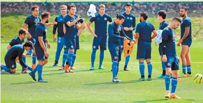  ??  ?? Uno de los últimos entrenamie­ntos de Cruz Azul del Clausura 2018