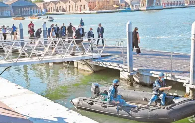  ?? AFP ?? La Policía Naval de Venecia resguarda la llegada de los miembros del G20