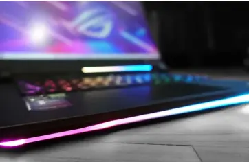  ??  ?? For the lovers of RGB lighting, the Strix Scar 15 will be your dream notebook.