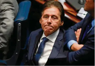  ?? ANDRE DUSEK / ESTADÃO-1/2/2017 ?? Chapa. Presidente do Senado, Eunício Oliveira se aproxima de governador do PT por reeleição