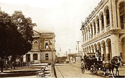  ?? FUENTE EXTERNA. ?? Calle del Sol en 1920.