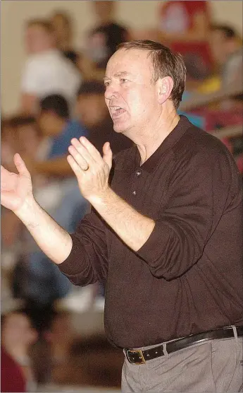  ?? File Photograph/Benton County Daily Record ?? Former Siloam Springs head boys basketball coach and athletics director Kerwin Dees returns to town this week as head coach/AD of Regent Prep (Okla.) for the Siloam Springs Holiday Classic, which begins Thursday at Siloam Springs High School.