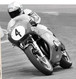  ??  ?? Mike Hailwood on one of the Dunstall Suzuki GS1000S in the TT F1 race at Mallory Park’s posttt Internatio­nal in June 1979. He retired with brake fade after making his way up to the top 10