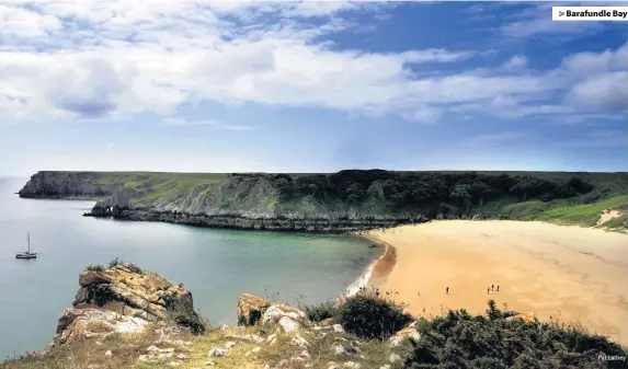  ?? Pat Lathey ?? &gt; Barafundle Bay