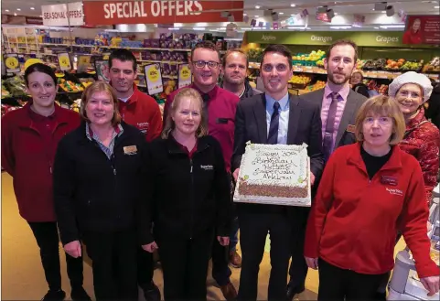  ??  ?? Staff and customers celebrate Pettitts SuperValu Arklow’s 30th birthday: Margaret Fenton, Audrey Murphy, Joyce Kinsella, Declan Ivers, Jim Lawton, Assistant Manager, customer Barry Keating, Cormac Pettitt, Dan Hegerty Store Manager, Julie O’Leefe and customer Ann Crummy.