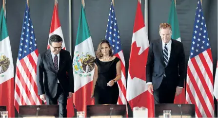  ?? SEAN KILPATRICK/THE CANADIAN PRESS ?? Minister of Foreign Affairs Chrystia Freeland meets with Mexico’s Secretary of Economy Ildefonso Guajardo Villarreal, left, and Ambassador Robert E. Lighthizer, United States Trade Representa­tive in Ottawa in September. Duncan Wood, a Mexico trade...
