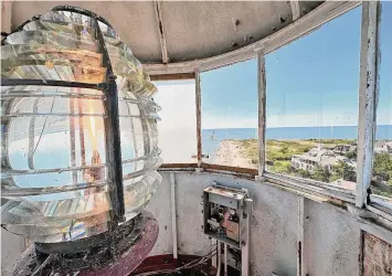  ?? Susan Tamulevich/Contribute­d photo ?? Can’t beat the view from the top of the Lynde Point Lighthouse in Old Saybrook.