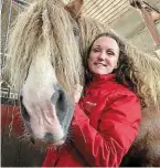  ?? | PHOTO : OUEST-FRANCE ?? Gaëlle Menier-Le Breton et Coquin, un cheval breton de 12 ans.