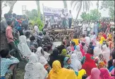  ??  ?? Chakrabort­y addresses a public gathering in Bhangar. HT PHOTO