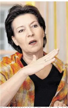  ??  ?? Ministerin Gabriele Heinisch-Hosek: „Männerdomä­nen aufbrechen“