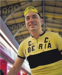  ?? SILVIA BELLOC ?? Polivalent­e Rafa Blanca recordará al ciclista Luigi Malabrocca.