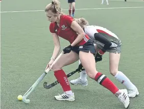  ?? ?? Amelia Shepherd on the ball for City of Peterborou­gh 2nds v Norwich Dragons