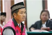  ?? DIMAS MAULANA/JAWA POS ?? KEJAHATAN KEUANGAN: I Nengah Warda saat disidang di Pengadilan Negeri (PN) Surabaya.