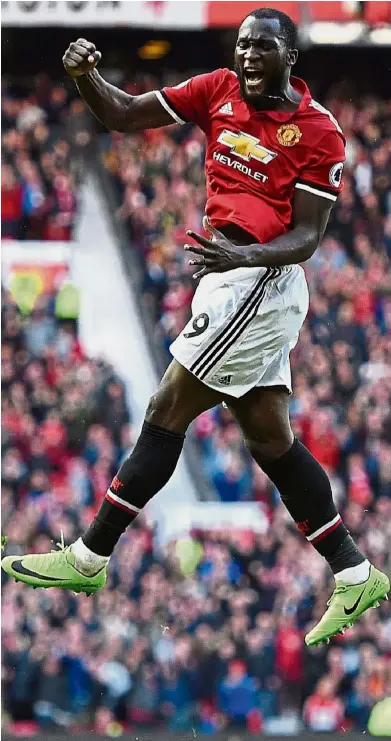  ??  ?? Watch me go: Manchester United striker Romelu Lukaku now hopes to regain his scoring touch to help Manchester United catch up with English Premier League leaders Manchester City. — AFP