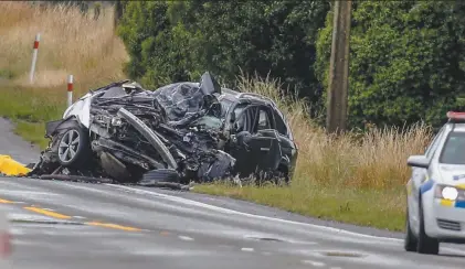  ?? PHOTO: STUFF ?? The wreckage of a crash in which two people were killed just north of Glenavy, in South Canterbury, yesterday morning.