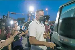  ?? MATIAS J. OCNER/TNS ?? Frank Artiles leaves the Turner Guilford Knight Correction­al Center in Miami on March 18.