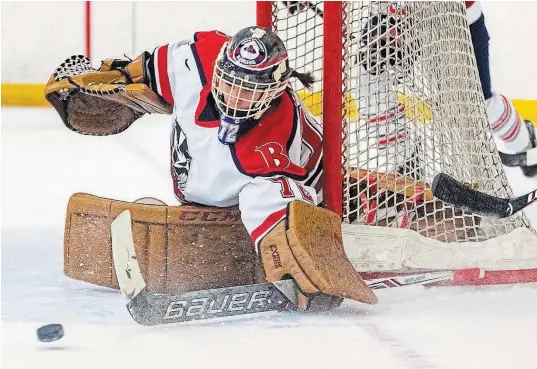  ?? STEPHEN LEITHWOOD
BROCK UNIVERSITY FILE PHOTO ?? Jensen Murphy backstoppe­d the Brock Badgers women for five seasons. She says a donation to support mental health couldn’t have come at a better time.