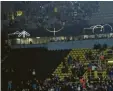  ?? Foto: Witters ?? In Dortmund war das Stadion bei weitem nicht ausverkauf­t.