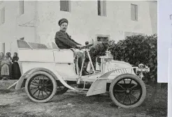  ??  ?? Cars and stars: Puccini takes the wheel of his beloved De Dion Bouton, 1903; (right) a letter from the composer to Rosina Storchio