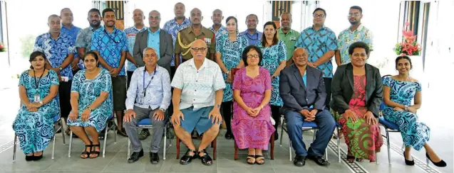  ??  ?? President Major-General (Ret’d) Jioji Konrote with Sarote Konrote and participan­ts of the hand-over ceremony of Borron House back to the Ministry of Economy.