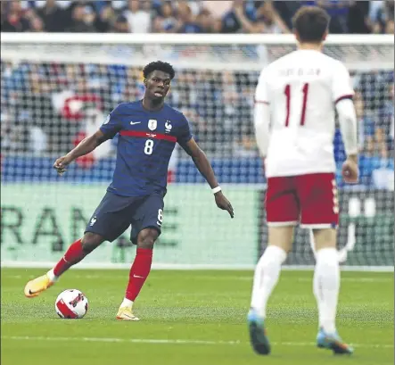  ?? Foto: efe ?? Tchouaméni está con la selección francesa y no parece muy preocupado sobre dónde jugará la temporada que viene