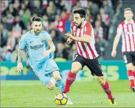  ?? FOTO: JUAN ECHEVERRÍA ?? Lesionado Beñat jugó ante el Barça, pero podría ser operado de pubalgia