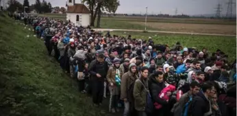  ?? SERGEY PONOMAREV/THE NEW YORK TIMES ?? President François Hollande says France will honour its promise to bring in 30,000 Syrian refugees by 2017.