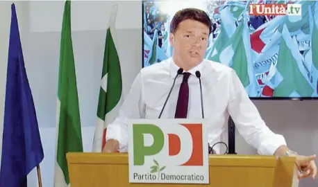  ?? Ansa/LaPresse ?? Amici e no Matteo Renzi, accanto i nemici Orlando, Gentiloni e Emiliano. Sotto, l’alleato Renato Brunetta