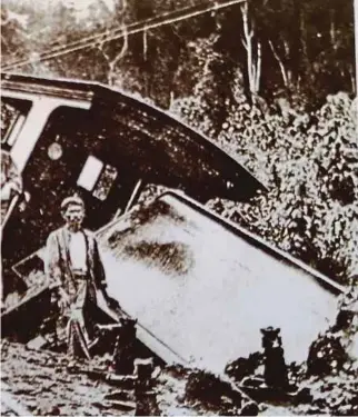  ?? PIX BY ALAN TEH LEAM SENG ?? Aftermath of the first major derailment in our country caused by a collision with an elephant along the new 30km Tapah Road to Teluk Anson (today Teluk Intan) line in 1894.