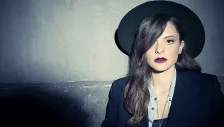  ?? ?? In cattedra Francesca Michielin parlerà di «musica green»