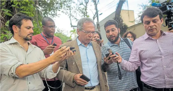  ?? AFP ?? Declaracio­nes. El futuro ministro de Hacienda de Brasil, Paulo Guedes, es partidario de privatizar gran parte de las estatales de Brasil.