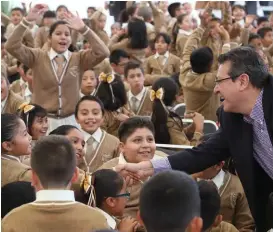  ?? ESPECIAL ?? El gobernador inauguró el inicio de ciclo escolar.