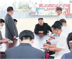  ?? AFP ?? North Korean leader Kim Jong-un is seen inspecting the under-constructi­on Pyongyang General Hospital in Pyongyang.