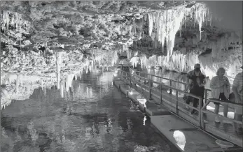  ?? SUBMITTED PHOTO BY SANDRA NOWLAN ?? Bermuda’s Crystal Caves.