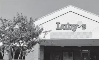  ?? Melissa Phillip / Staff photograph­er ?? Luby’s is struggling as it tries to reach the millennial generation who want a social media setting.