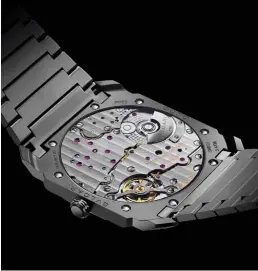  ??  ?? The Octo Finissimo Automatic
opposite page The watch’s caseback; Jon Kortajaren­a sporting the recordbrea­king watch