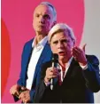  ?? Foto: Martin Schütt, dpa ?? „Spielen auf Sieg“: Hilde Mattheis und Dierk Hirschel.