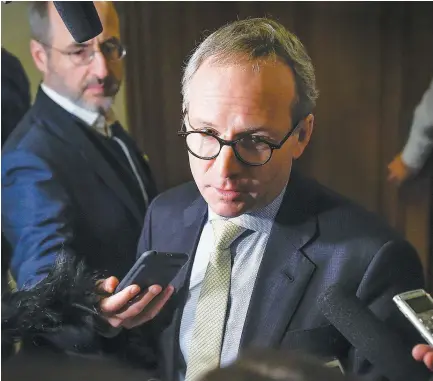  ?? PHOTO LE JOURNAL DE QUÉBEC, SIMON CLARK ?? Le ministre des Affaires municipale­s a subi un barrage de questions hier à l’Assemblée nationale.