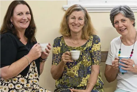  ??  ?? COMING TOGETHER: Peaceful Humans founder Genevieve Allpass (left) with Lindy Chenoa (centre) and Anne Mysliwy look forward to the launch of two new social programs to help Toowoomba women connect with each other.