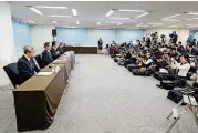  ?? [PHOTO BY AKIO KON, BLOOMBERG] ?? Mitsubishi Shindoh President Kazumasa Hori, from left; Mitsubishi Materials Executive Vice President Naoki Ono; Mitsubishi Materials President Akira Takeuchi; and Mitsubishi Cable Industries President Hiroaki Murata take part in a news conference in...