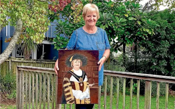  ?? MARY FITZGERALD/FAIRFAX NZ ?? Margaret Jones says one of the first items she unpacked after arriving in Auckland was her mayoral portrait.