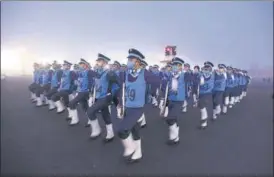  ?? RAJ K RAJ/HT PHOTO ?? Indian Air Force (IAF) personnel during rehearsals for Republic Day at Vijay Chowk.