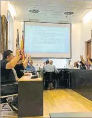  ?? FOTO: PB TAMARELLS ?? El pleno del 23/5/2019 que aprobó la petición