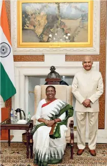  ?? ?? A LIFE WELL-LIVED (Clockwise from top left) Murmu being conferred an honorary D.Litt. degree; with predecesso­r Ram Nath Kovind in Rashtrapat­i Bhavan; Paharpur, her inlaws’ village