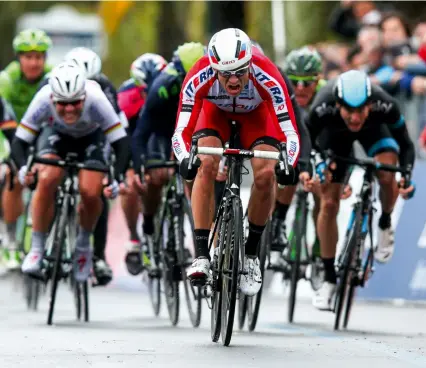  ??  ?? Kristoff wins cycling’s longest race, Milan-San Remo, in 2014 for his first monument title