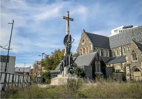  ?? PHOTO: IAIN McGREGOR/STUFF ?? The cenotaph at its current neglected location in Cathedral Square.